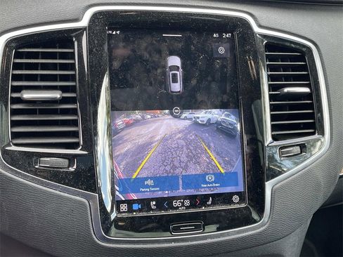 Used 2023 Volvo XC90 T8 Plus image 26