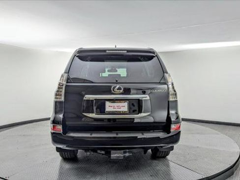 Used 2016 Lexus GX 460 w/ Premium Package image 6