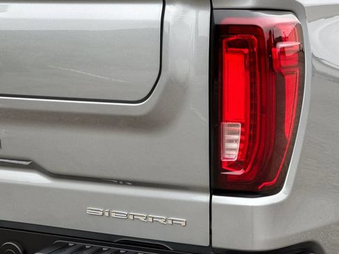 Used 2024 GMC Sierra 1500 Denali w/ Technology Package AWD/4WD image 34