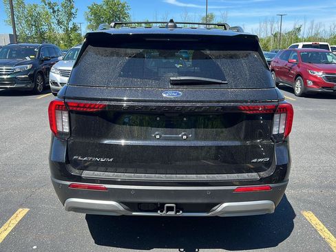 Used 2025 Ford Explorer Platinum w/ LUX Leather Package AWD/4WD image 3