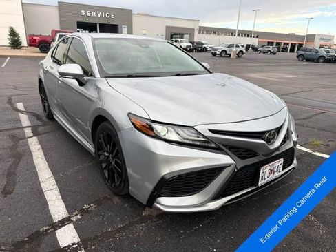Used 2023 Toyota Camry XSE FWD image 3