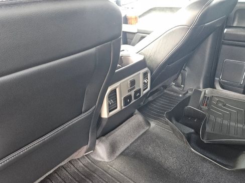 Used 2019 Ford F150 Lariat w/ Equipment Group 502A Luxury image 21