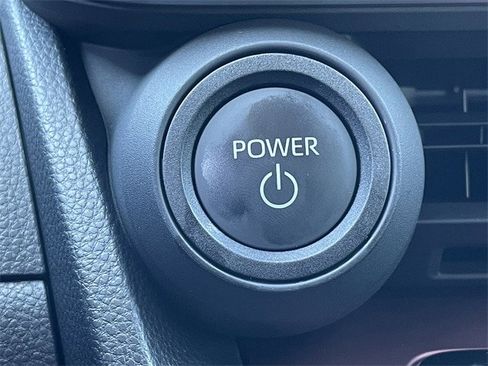 Used 2026 Toyota Prius Plug-In Hybrid image 21