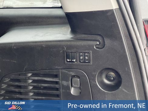 Used 2020 Chevrolet Suburban Premier image 6