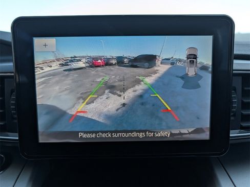 Used 2020 Ford Explorer XLT w/ Equipment Group 202A image 27