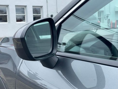 Certified 2023 Nissan Rogue SV image 25