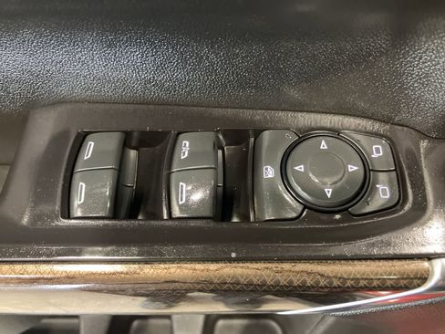 Used 2019 Chevrolet Silverado 1500 LT Trail Boss AWD/4WD image 15