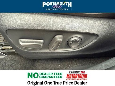 Used 2024 Toyota RAV4 XLE image 21