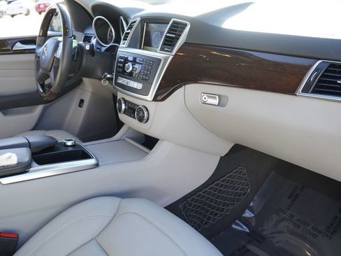 Used 2012 Mercedes-Benz ML 350 BlueTEC 4MATIC image 17