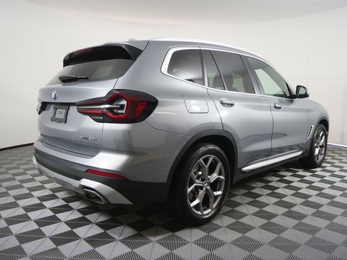 Used 2024 BMW X3 sDrive30i RWD image 3