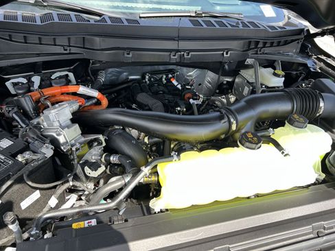 New 2026 Ford F150 Platinum image 28