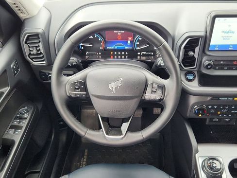 Used 2024 Ford Bronco Sport Outer Banks w/ Tech Package image 12