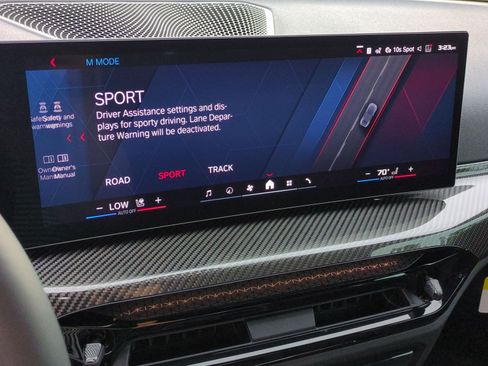 New 2026 BMW M2 w/ Lighting Package RWD image 31
