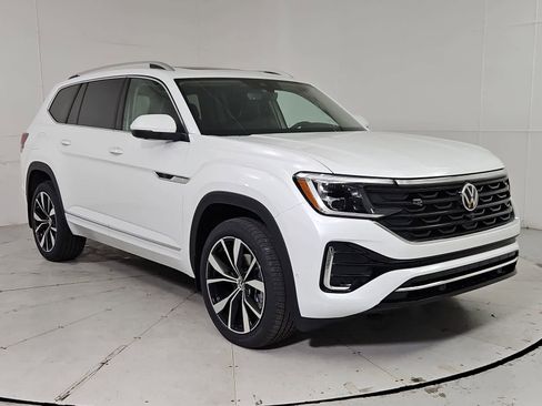 New 2026 Volkswagen Atlas SEL Premium R-Line AWD/4WD image 8