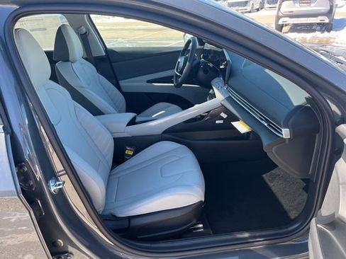 New 2026 Hyundai Elantra Limited w/ Cargo Package FWD image 17