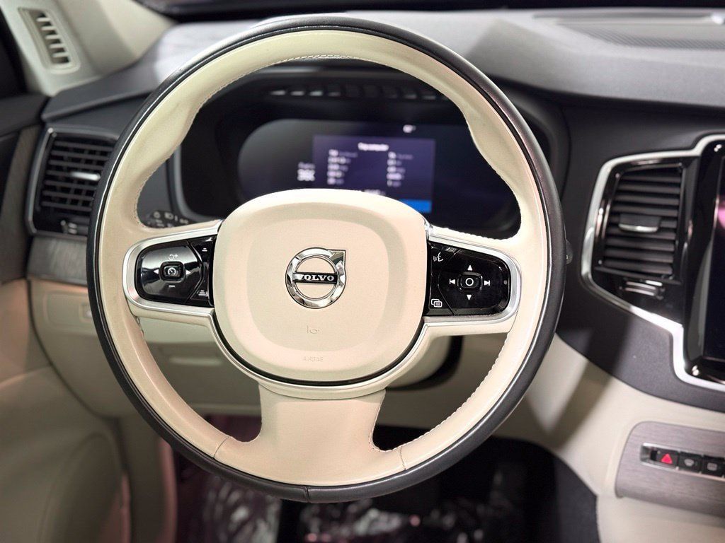 Used 2023 Volvo XC90 B6 Plus w/ Protection Package Premier AWD/4WD image 12