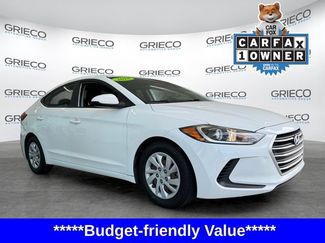 Used 2018 Hyundai Elantra SE w/ SE Connectivity Package 04 FWD video 1