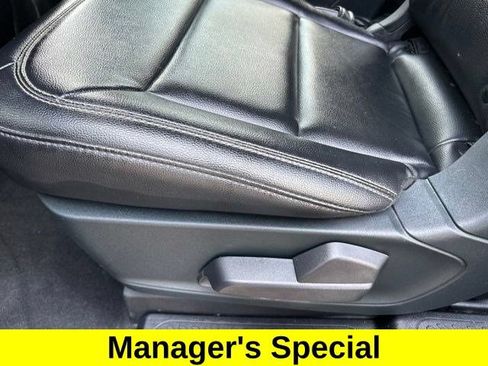 Used 2021 Ford Explorer XLT w/ Equipment Group 202A AWD/4WD image 42