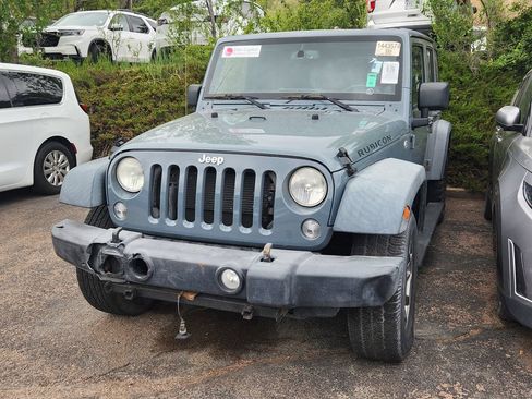 Used 2014 Jeep Wrangler Unlimited Rubicon w/ Max Tow Package AWD/4WD image 17