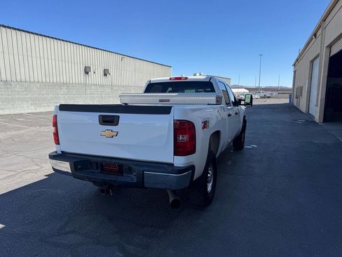 Used 2008 Chevrolet Silverado 2500 LT w/ 1LT Convenience Package image 9