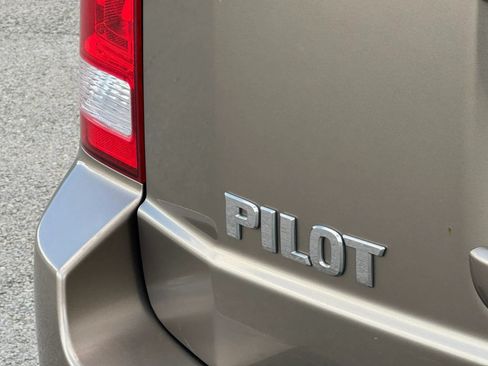 Used 2010 Honda Pilot EX-L image 9