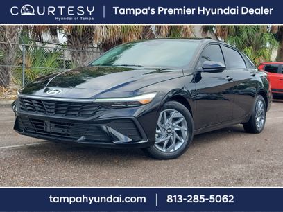 Certified 2025 Hyundai Elantra Blue