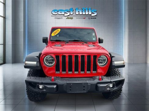 Certified 2018 Jeep Wrangler Unlimited Rubicon w/ Dual Top Group image 8