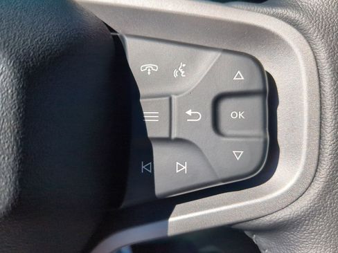 New 2025 Ford Bronco Badlands image 61