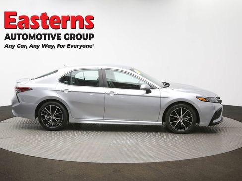 Used 2024 Toyota Camry SE FWD image 47