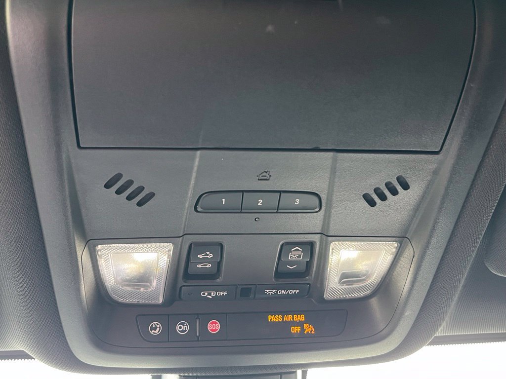 Used 2021 Chevrolet Blazer RS w/ Enhanced Convenience Package FWD image 30