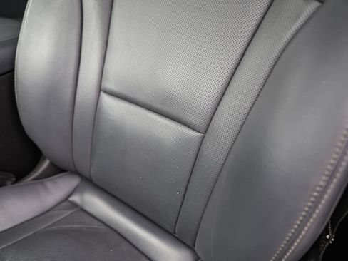 Used 2018 Buick Enclave Essence image 24