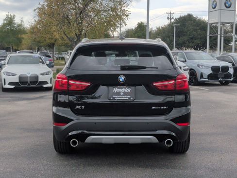 Used 2021 BMW X1 sDrive28i image 12