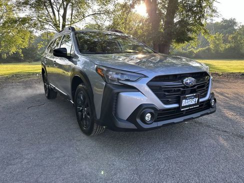 Certified 2023 Subaru Outback Onyx Edition XT AWD/4WD image 2