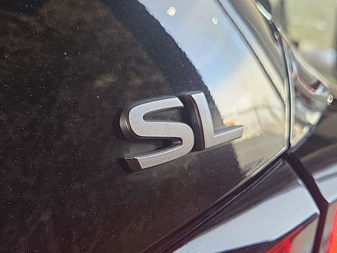 Used 2023 Nissan Altima 2.5 SL image 11