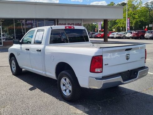 Used 2024 RAM 1500 Classic SLT AWD/4WD image 5