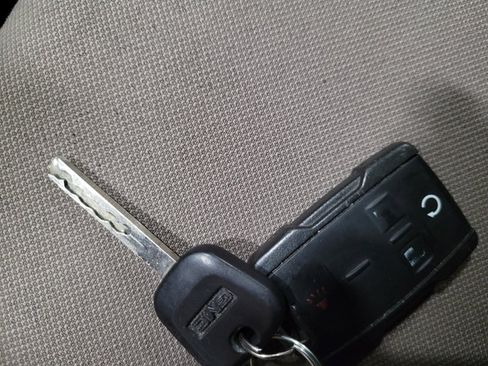 Used 2017 GMC Sierra 1500 SLE w/ SLE Value Package image 32