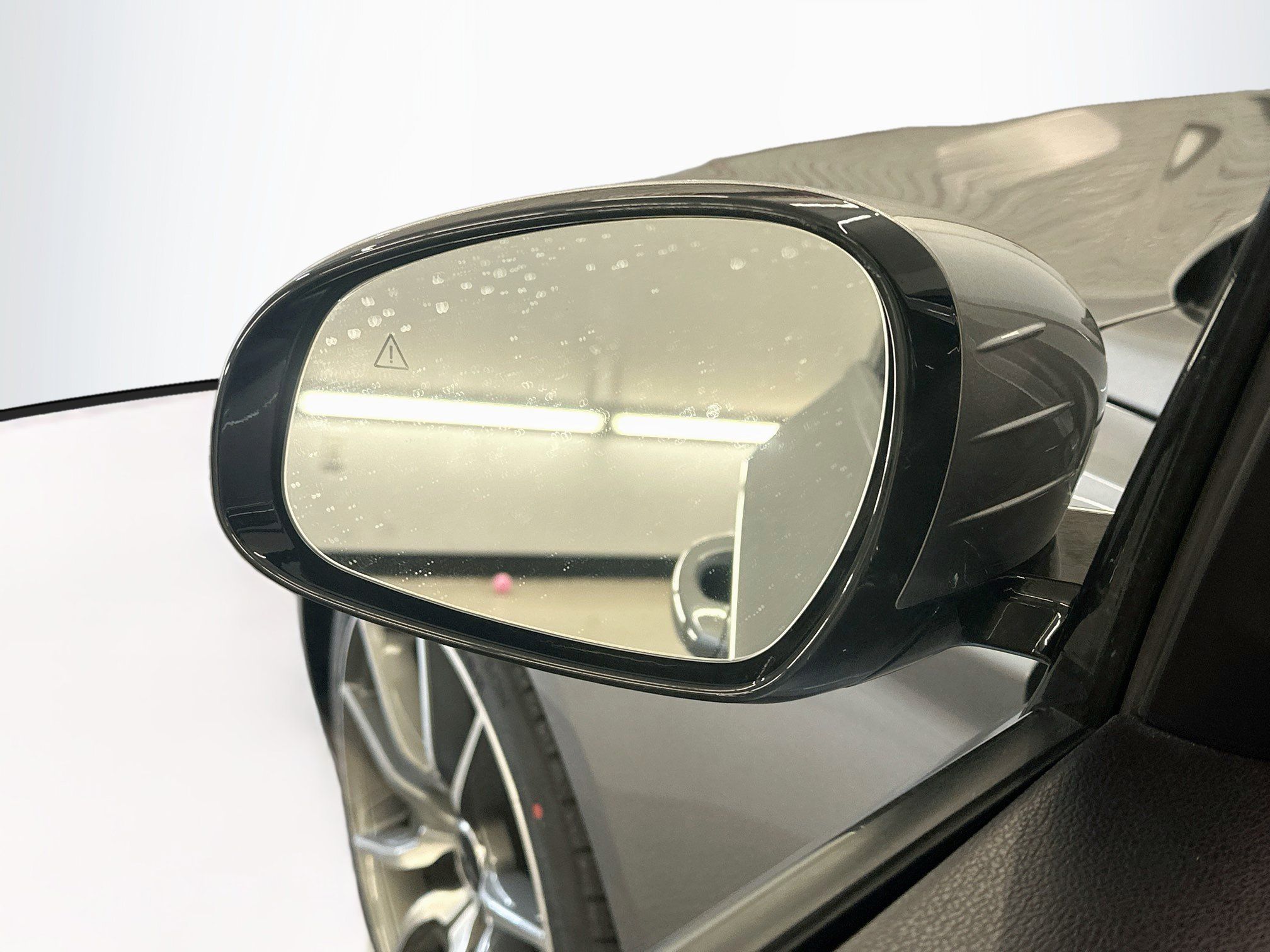 Used 2025 Genesis G70 2.5T AWD/4WD image 16