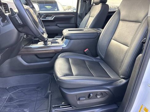 Used 2022 Chevrolet Silverado 1500 RST w/ Redline Edition image 14