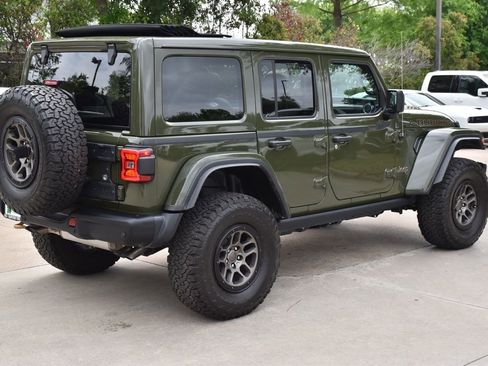 Used 2023 Jeep Wrangler Unlimited Rubicon 392 w/ Xtreme Recon 35" Tire Package image 7