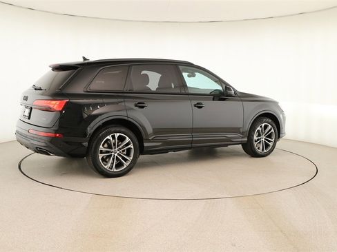 New 2026 Audi Q7 2.0T Premium image 7