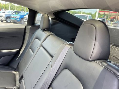 Used 2020 Tesla Model Y Long Range AWD/4WD image 12