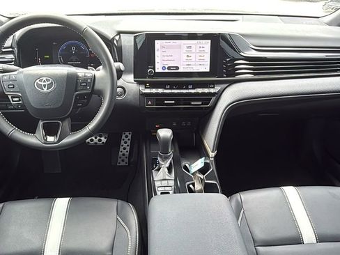 Certified 2026 Toyota Camry SE image 18