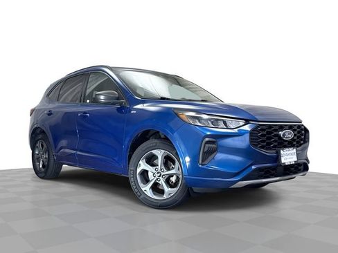 Used 2023 Ford Escape ST-Line AWD/4WD image 1