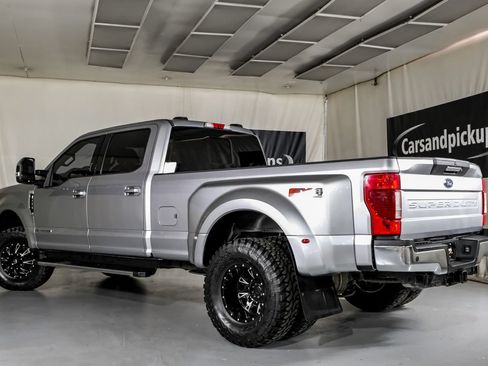 Used 2022 Ford F350 Lariat w/ Lariat Value Package AWD/4WD image 10