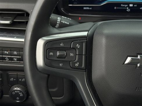 Used 2023 Chevrolet Tahoe Z71 w/ Luxury Package image 14