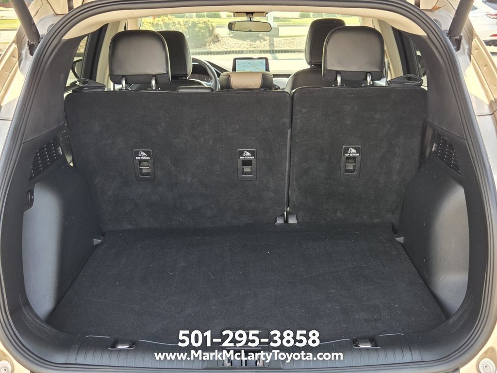 Used 2020 Ford Escape SEL FWD image 13