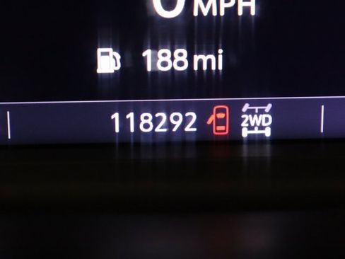 Used 2020 Chevrolet Silverado 1500 LT w/ Texas Edition image 25