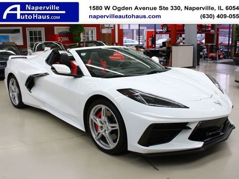 Used 2021 Chevrolet Corvette Stingray Premium Conv w/ Z51 Performance Package image 1