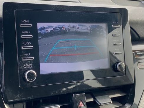 Used 2023 Toyota Camry SE image 14