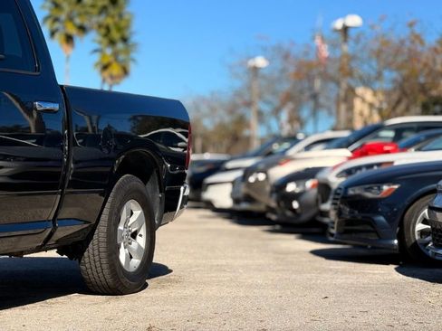 Used 2016 RAM 1500 Classic SLT image 8